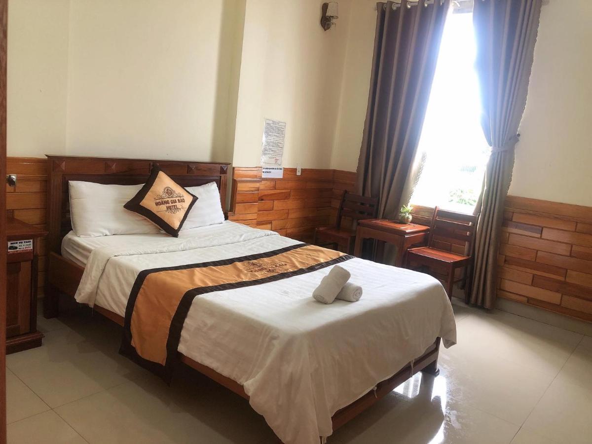 Hoang Gia Bao Hotel Kon Tum Екстер'єр фото