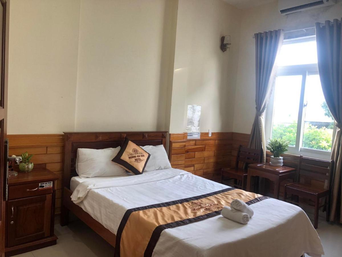 Hoang Gia Bao Hotel Kon Tum Екстер'єр фото